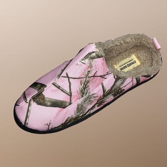 NWOT Stoney Creek Fuzzy Pink Camo Slippers Size 10 - Picture 1 of 6